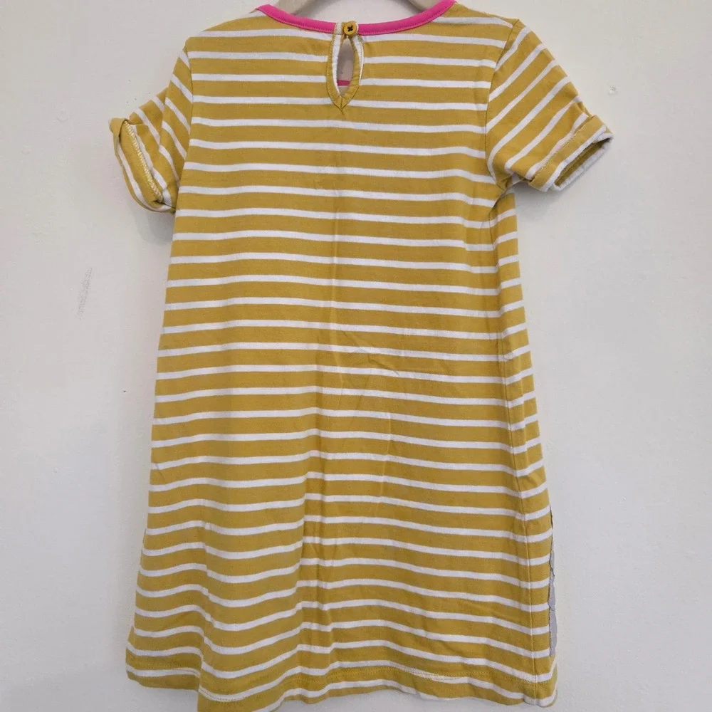 Mini Boden Girls Yellow Striped Sloth Palm Tree Applique Jersey Dress 4-5Y 110cm